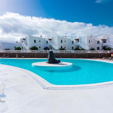 Vivienda Vacacional Sea Garden Costa Teguise Exteriör bild