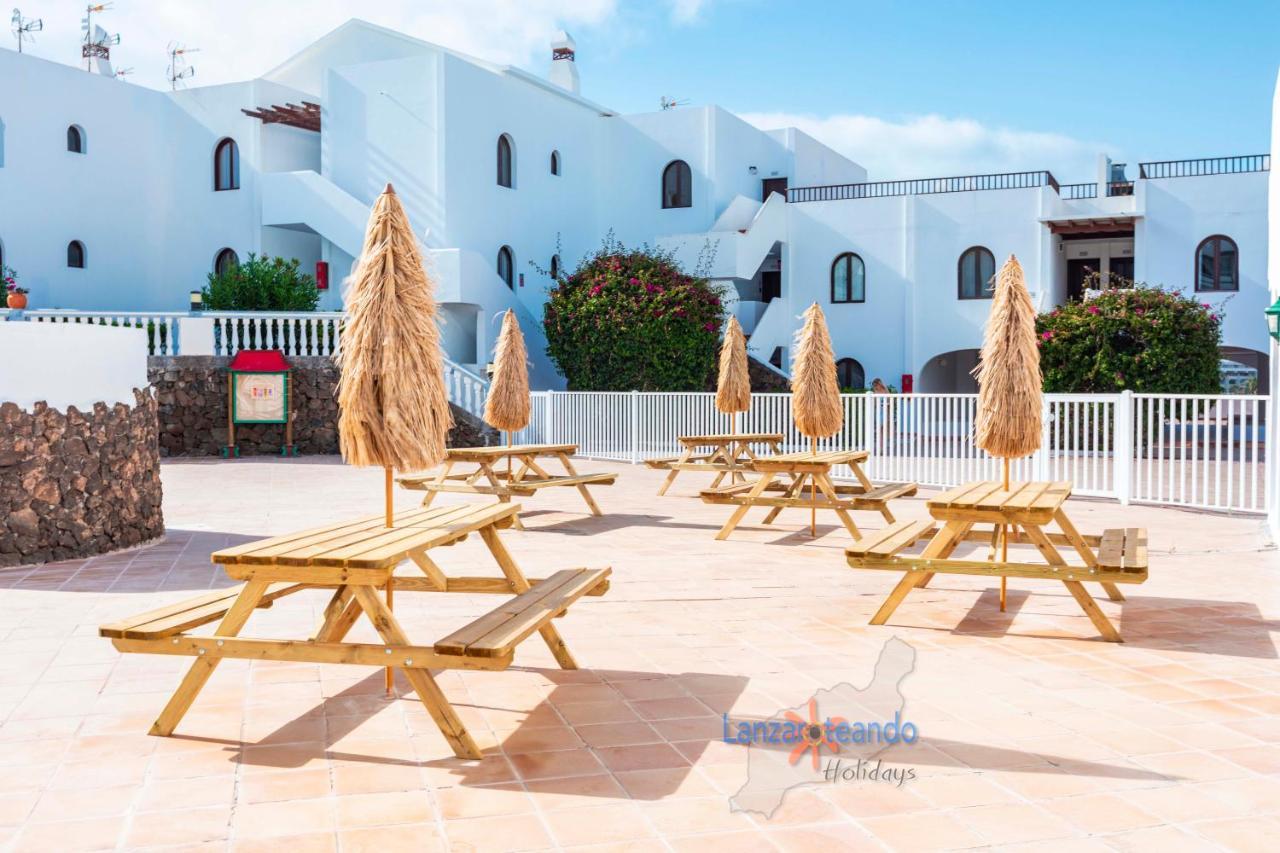 Vivienda Vacacional Sea Garden Costa Teguise Exteriör bild