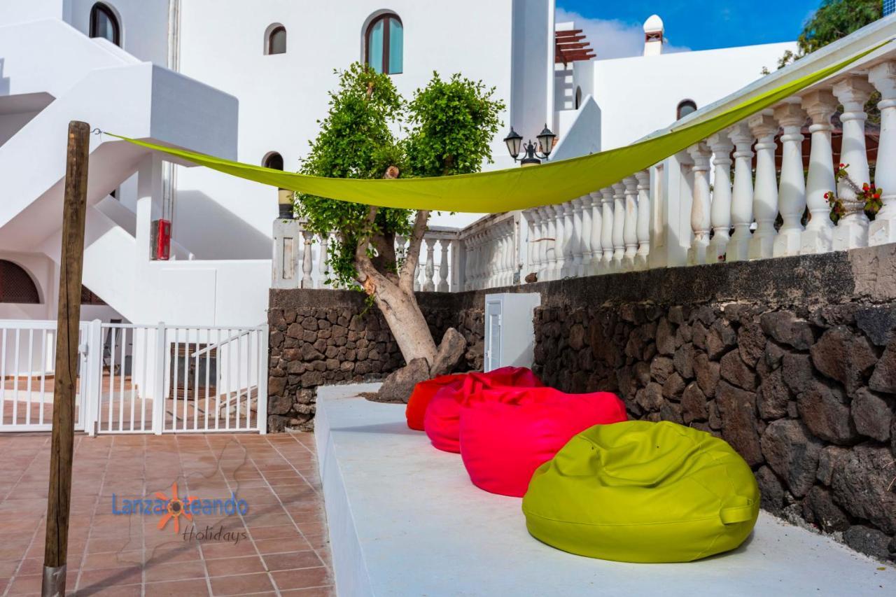 Vivienda Vacacional Sea Garden Costa Teguise Exteriör bild